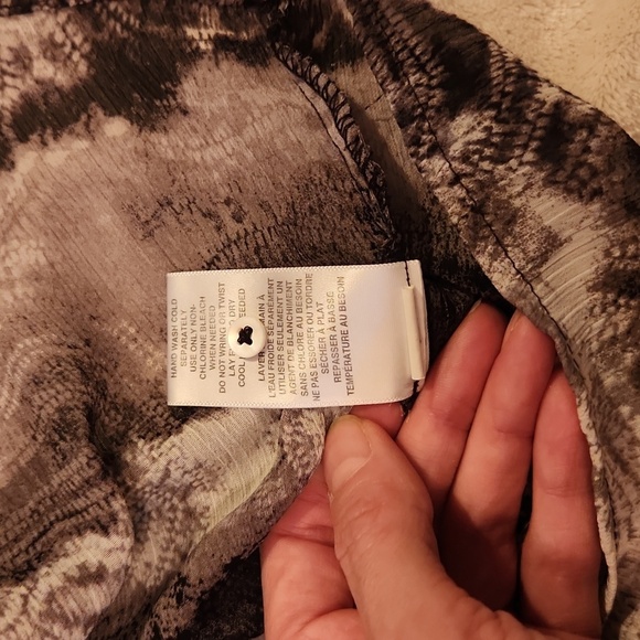 Cristina B sheer pleated front blouse - Picture 9 of 9